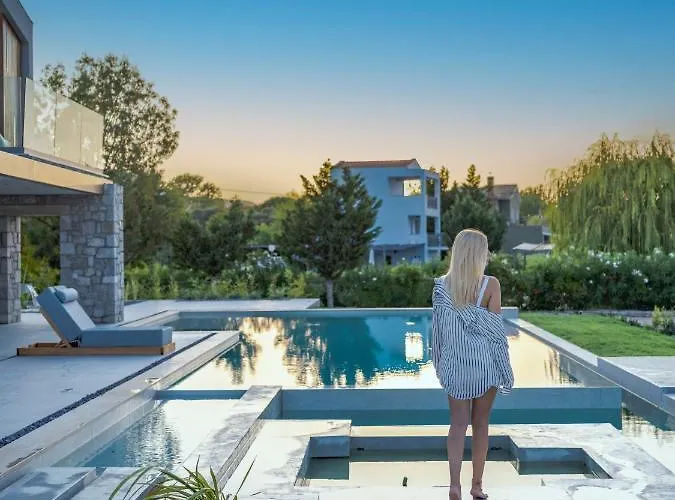 Allure Wellness Retreat Hotell 4*